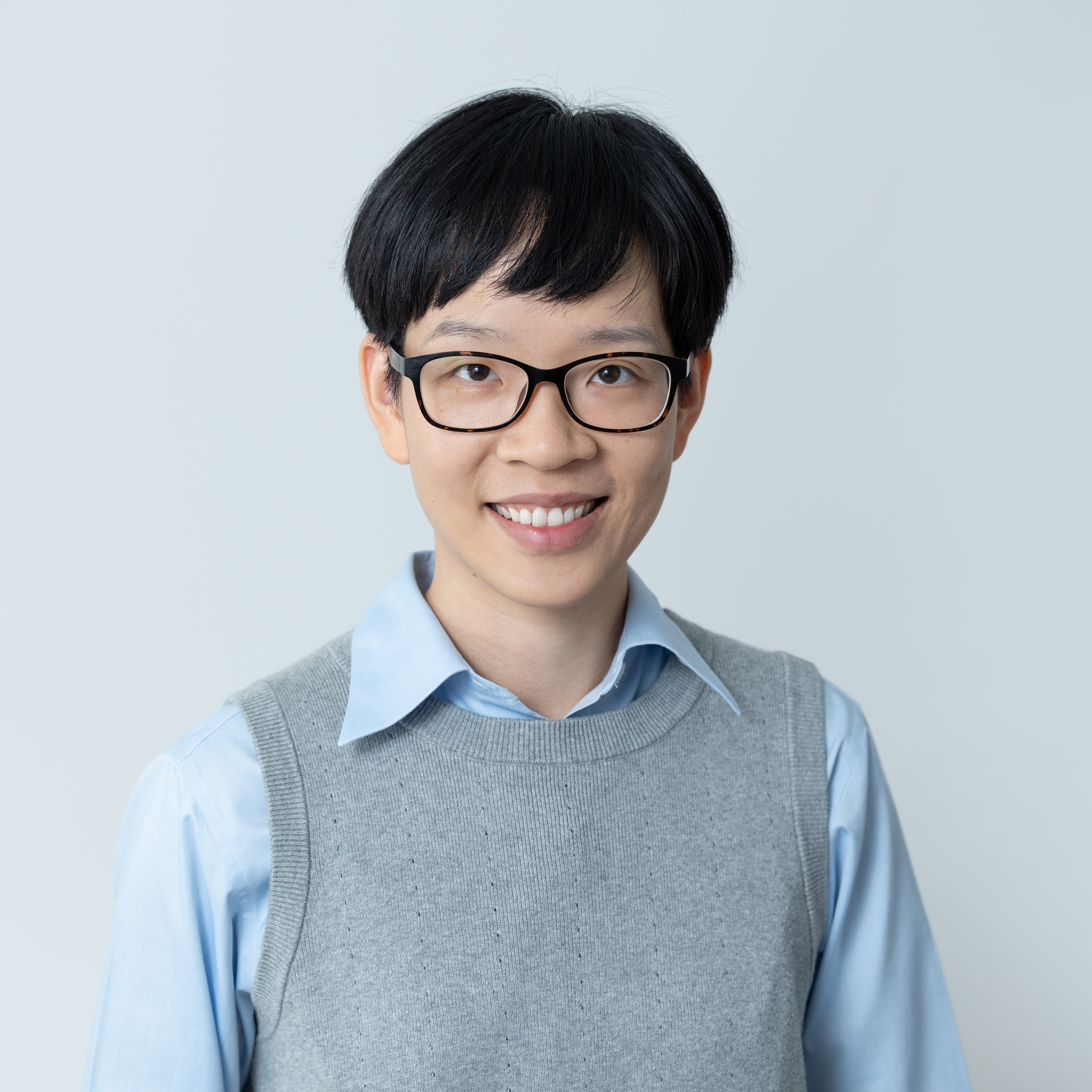 Lianzhe Zheng headshot